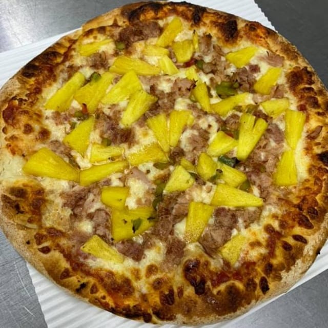 Hawaiian Delight Pizza.