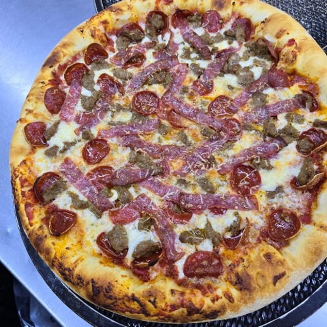 Italian Trio Pizza.